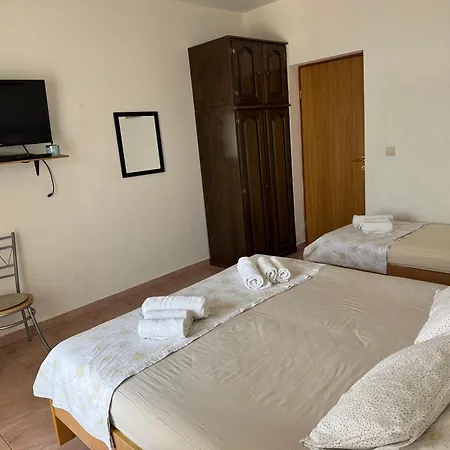 Апартаменти Tanja *